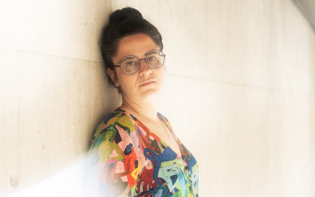La filósofa Agnes Gallard impulsa el diálogo socrático